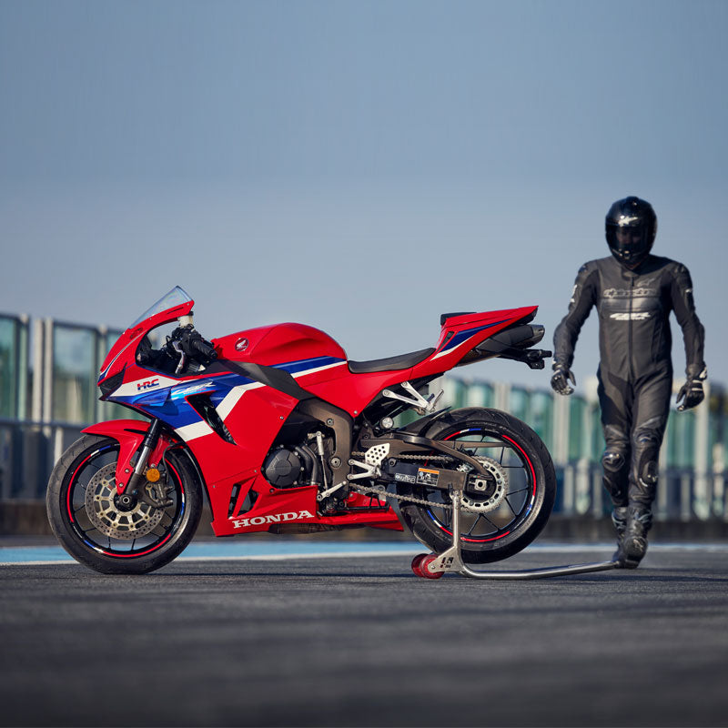 CBR600RR | Super Sport Bikes from Honda of Bournemouth | New Honda Bikes