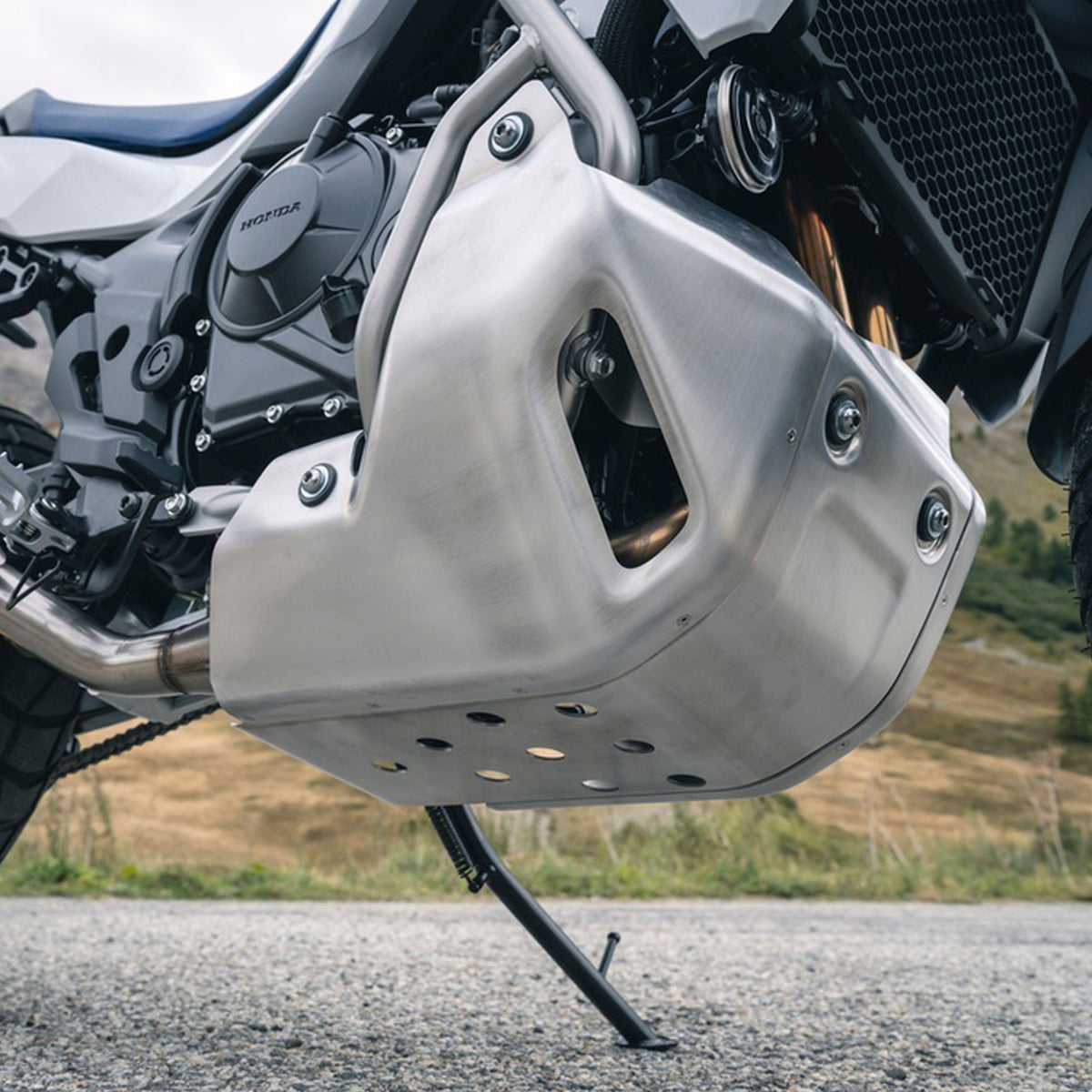 XL750 Transalp - Skid Plate